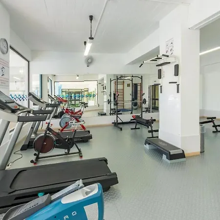 Hopstays - Olympics With Indoor Pool Apartmán Albufeira